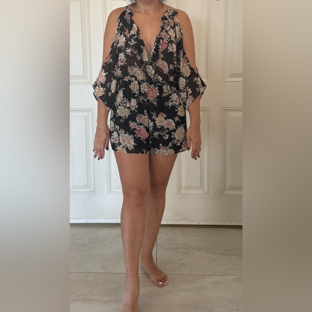Source Unknown Floral Black Romper